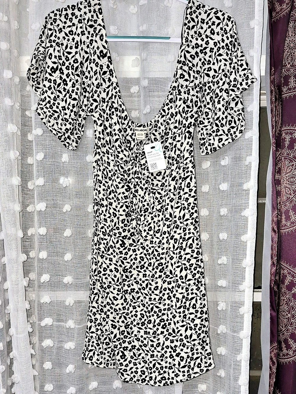 Billabong Women's Black & White Animal Print Midi Dress XS